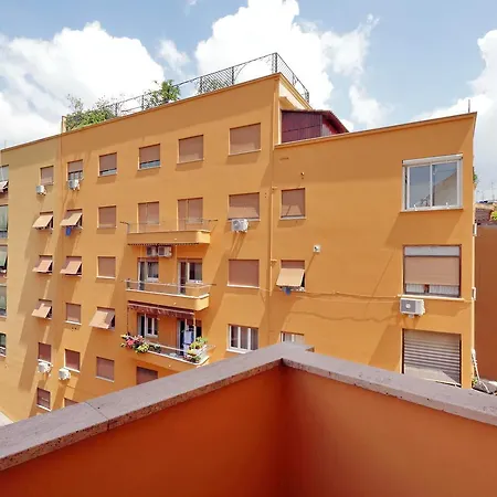 Balestra Halldis Apartman Róma