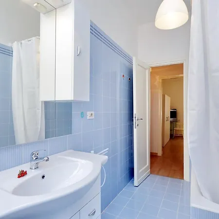 Balestra Halldis Apartman Róma